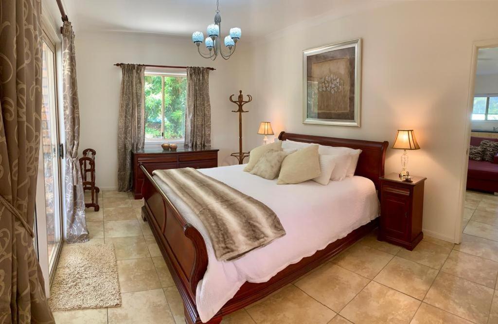 River Gum Luxury Bed And Breakfast Diddillibah Bagian luar foto
